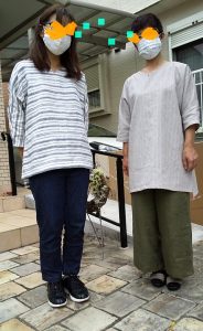 お揃い？のブラウス